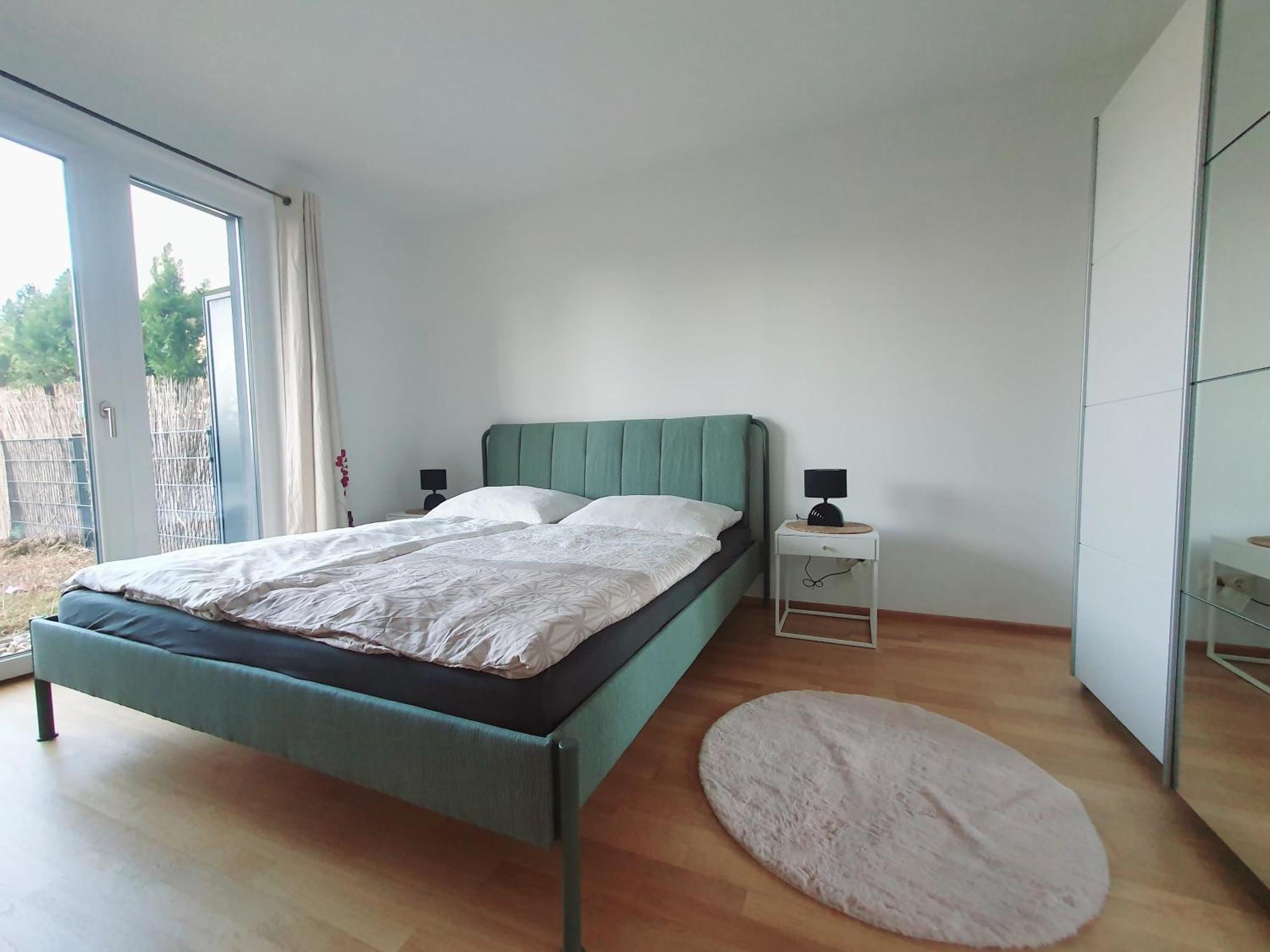 Near Lake One Bedroom Cute Apartment Wenen Buitenkant foto